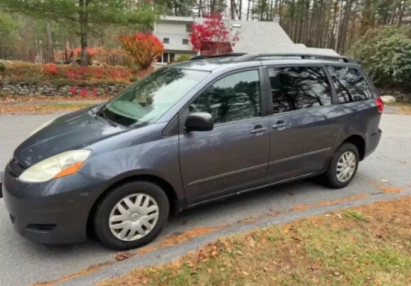 Toyota Sienna   - 2008