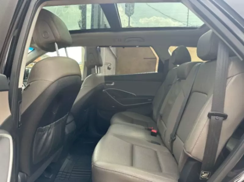 Hyundai Santa Fe   - 2014