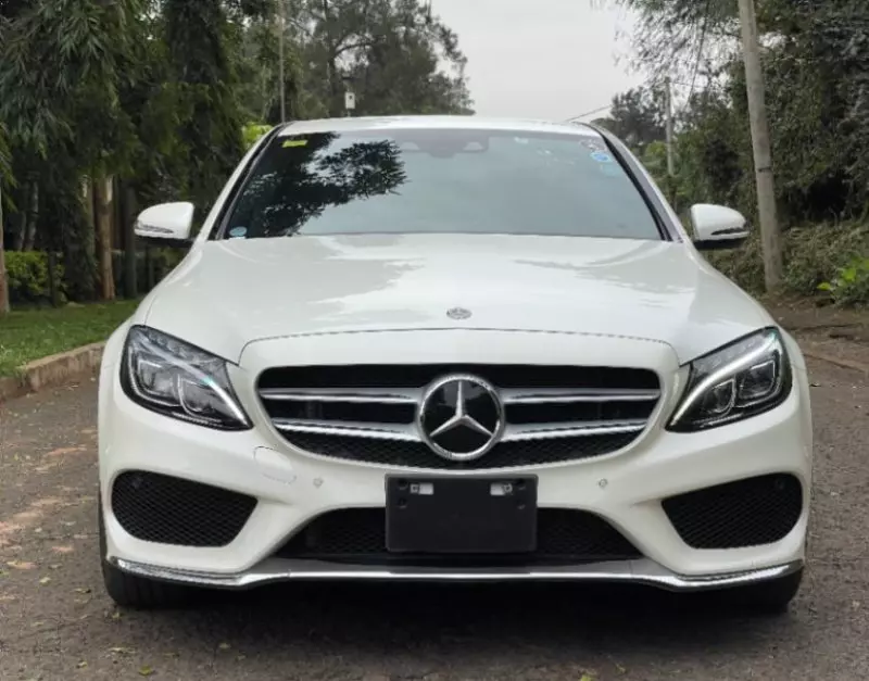 Mercedes-Benz C 200   - 2017