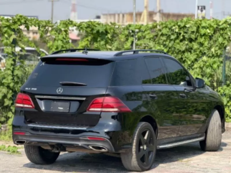 Mercedes-Benz GLE-Class - 2017