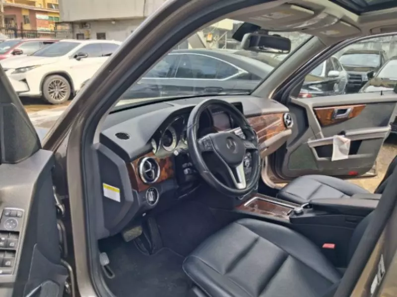 Mercedes-Benz GLK 350   - 2014