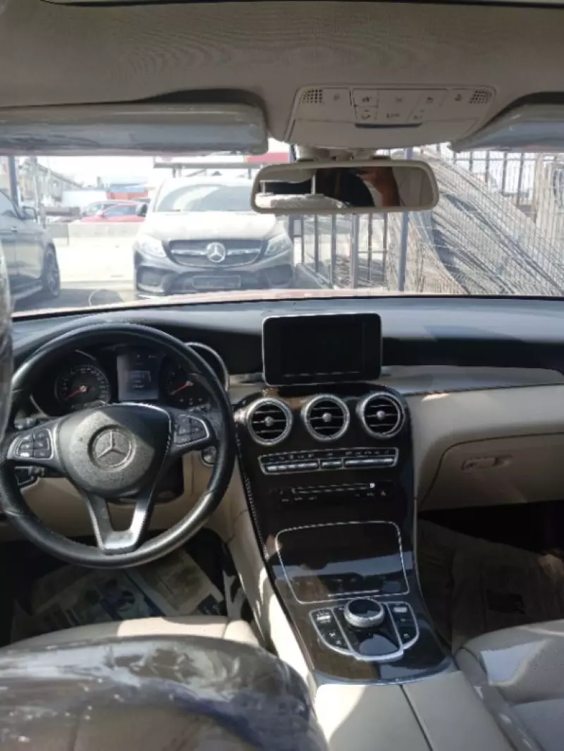 Mercedes-Benz GLC 300