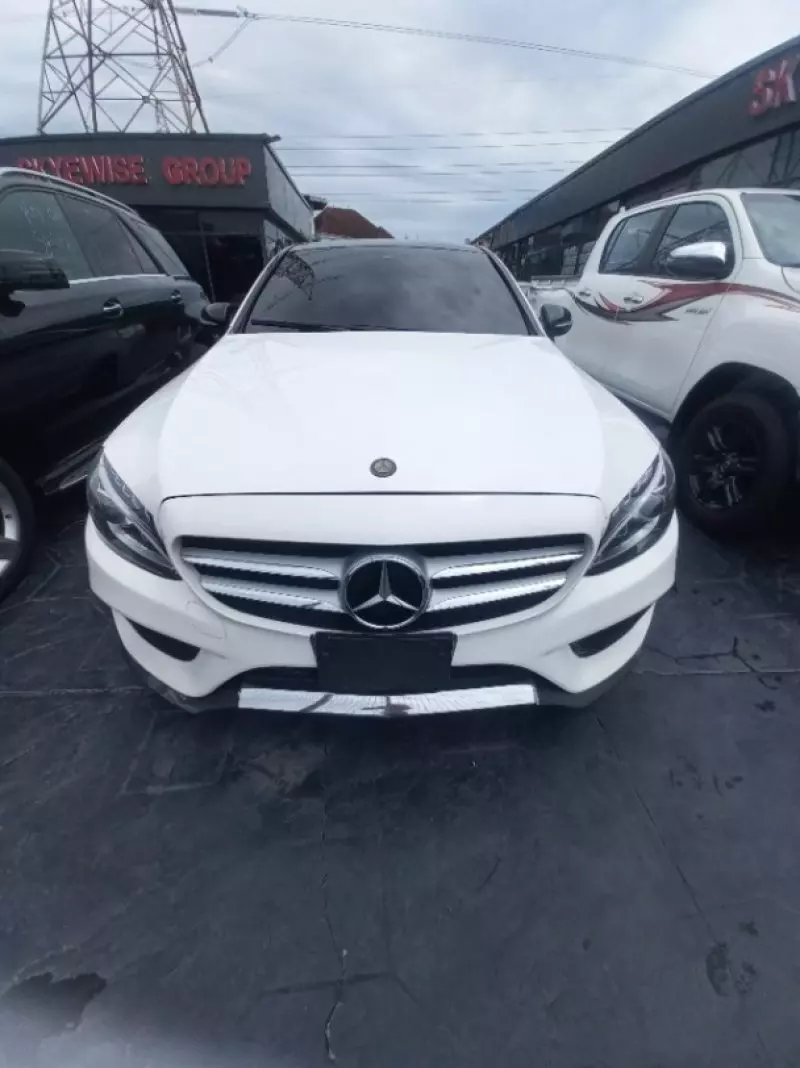 Mercedes-Benz C 400   - 2015