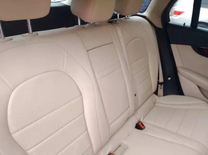 Mercedes-Benz GLC 300   - 2017