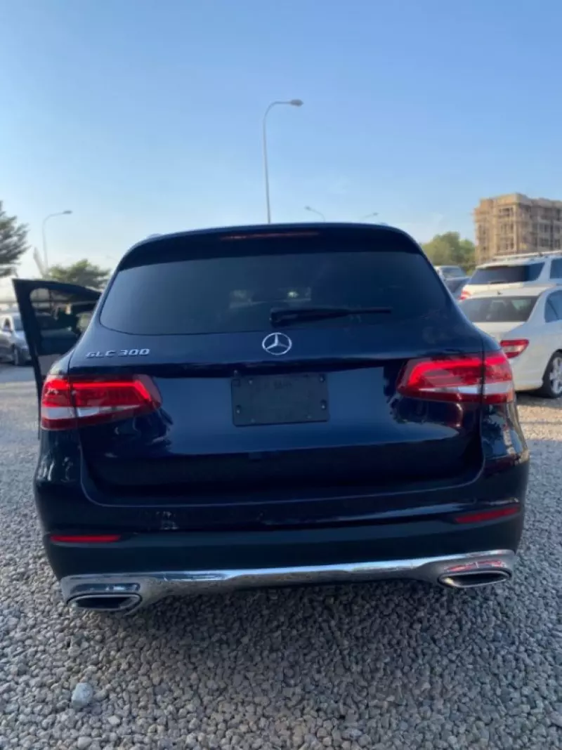 Mercedes-Benz GLC 300
