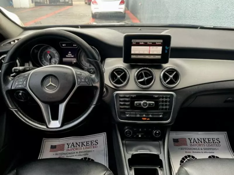 Mercedes-Benz GLA 250   - 2016