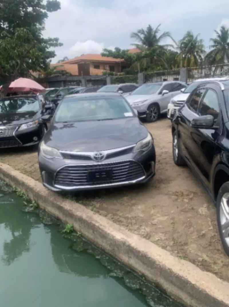 Lexus ES 350   - 2014