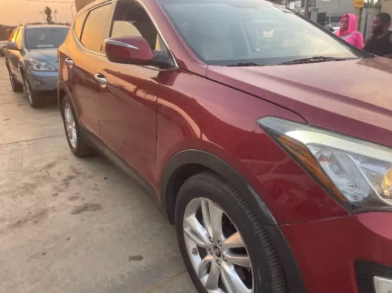 Hyundai Santa Fe Sport   - 2013