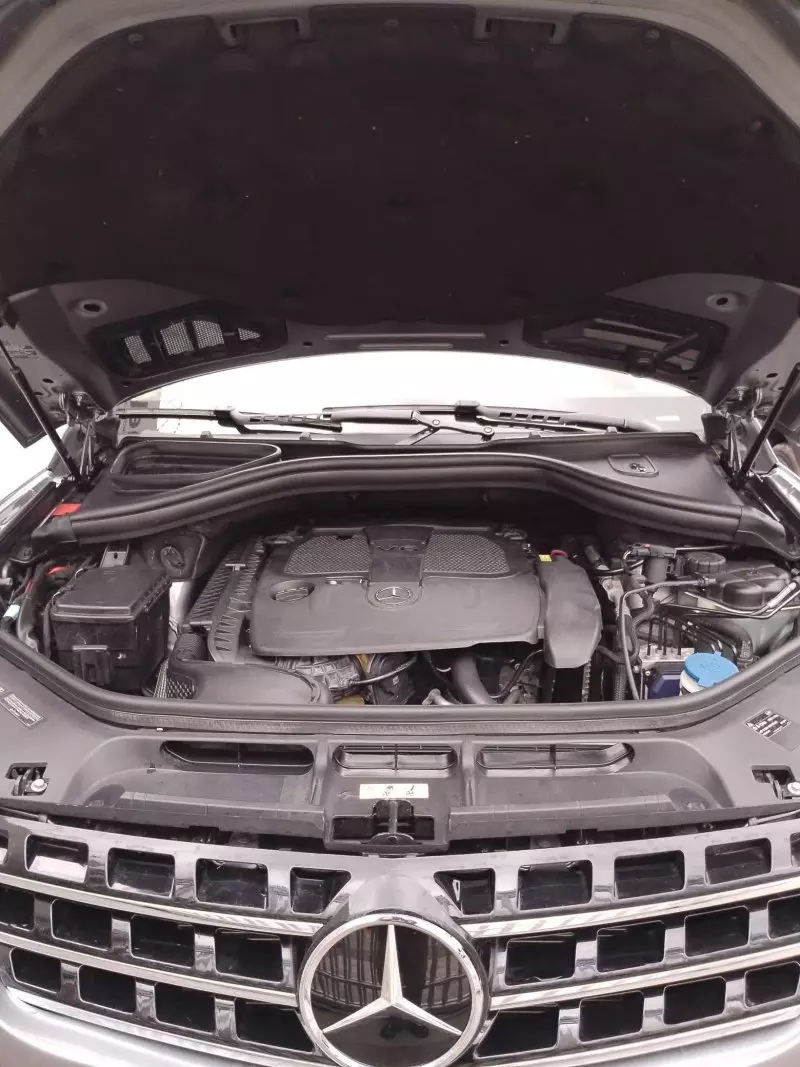 Mercedes-Benz ML 350   - 2012