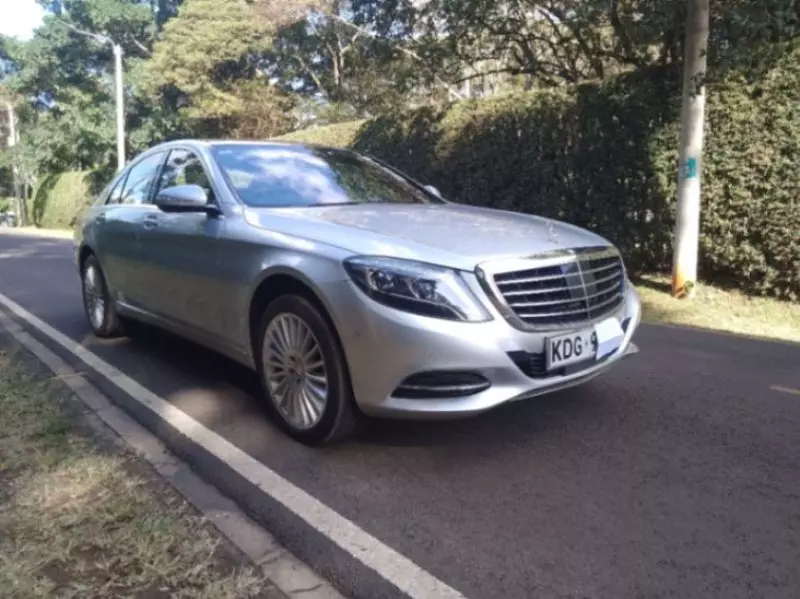 Mercedes-Benz S400