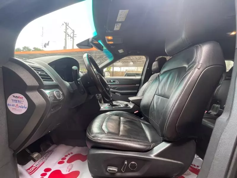 Ford Explorer XLT 3.5L   - 2018