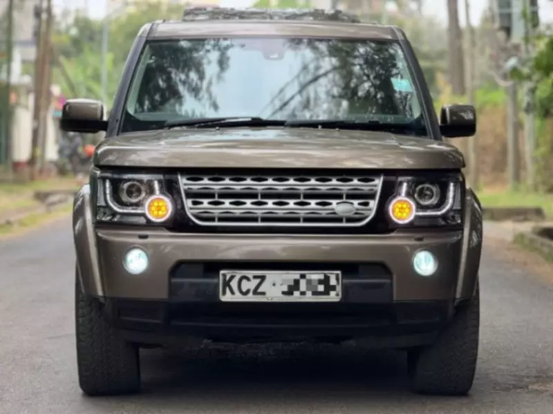 Land Rover Discovery   - 2014