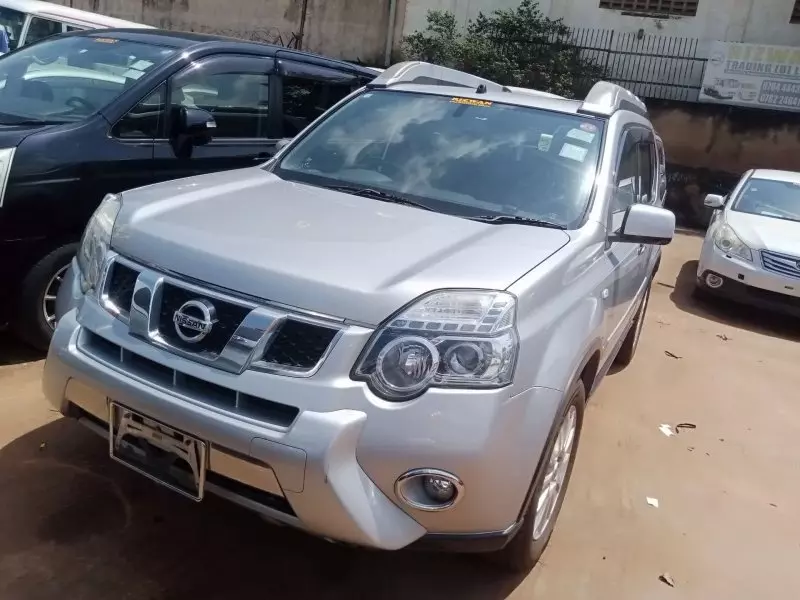 Nissan X-Trail   - 2012