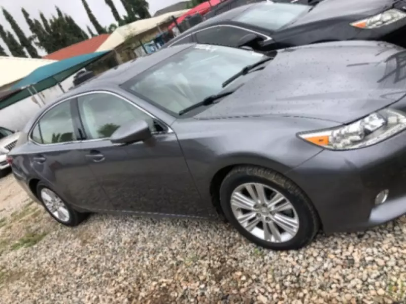 Lexus ES 350   - 2014