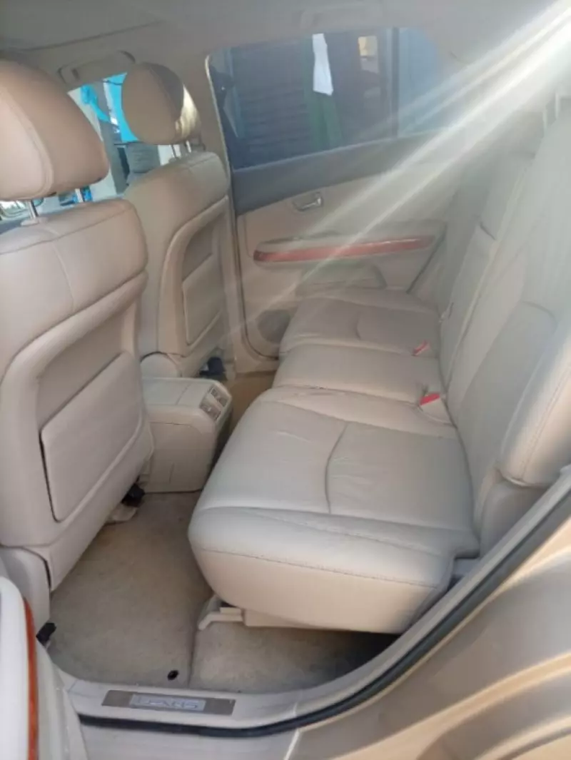 Lexus RX   - 2009