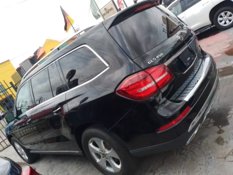 Mercedes-Benz GLS 450   - 2018