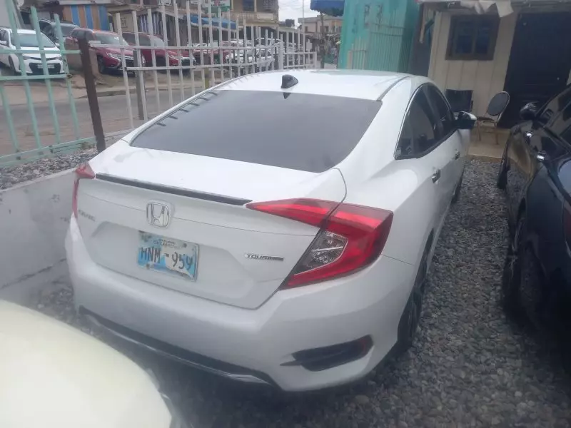 Honda Civic   - 2019