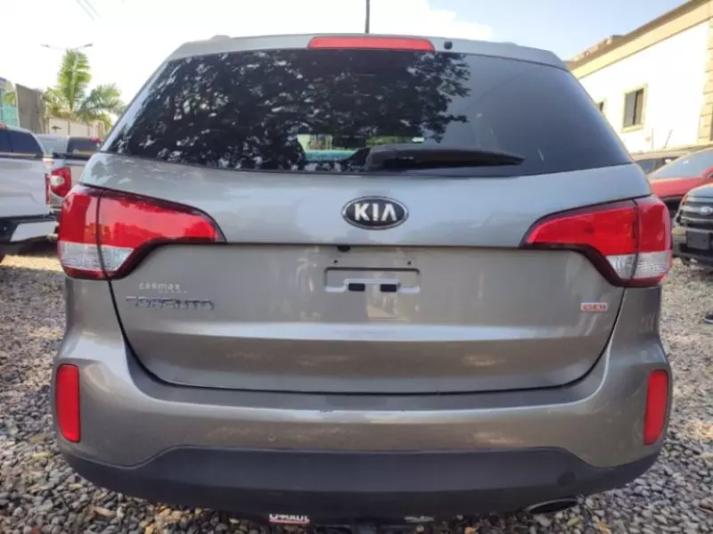KIA Sorento   - 2015