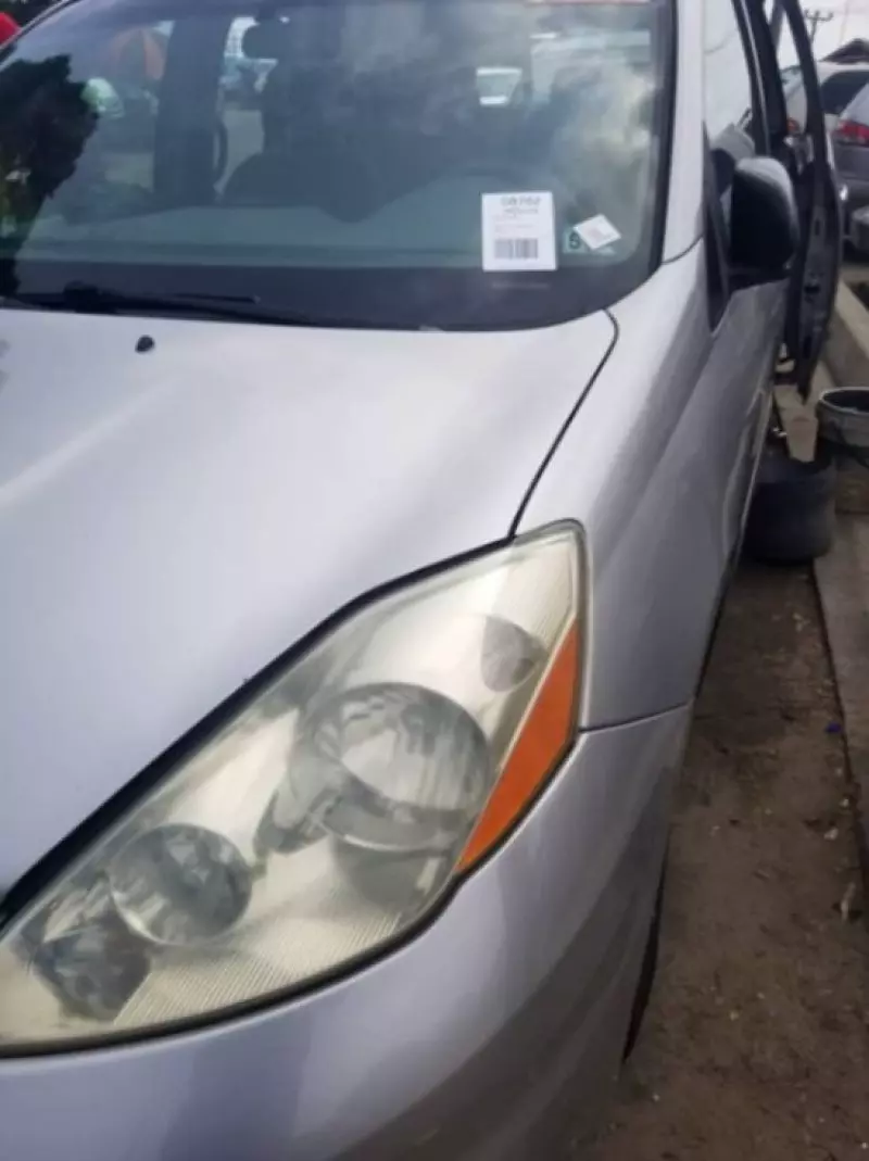 Toyota Sienna   - 2006