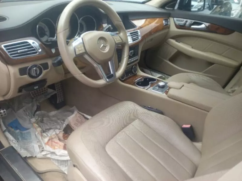 Mercedes-Benz CLS 550   - 2012