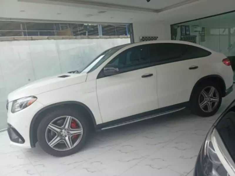 Mercedes-Benz GLE 63 AMG   - 2016