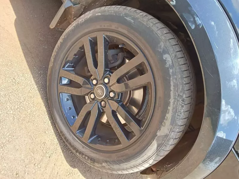 Land Rover Discovery 4   - 2011