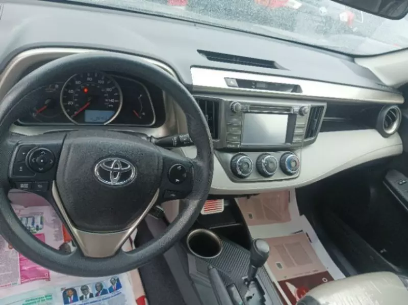 Toyota RAV 4   - 2014