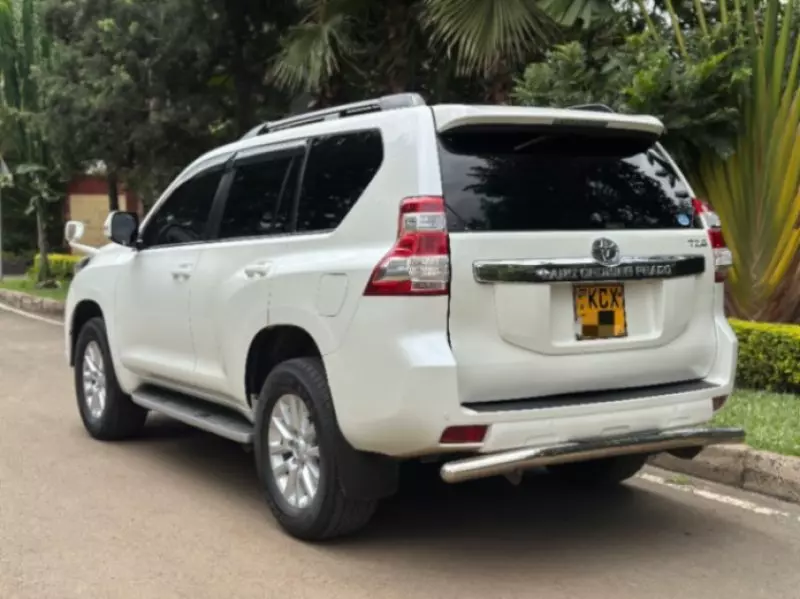 Toyota Land Cruiser Prado   - 2014