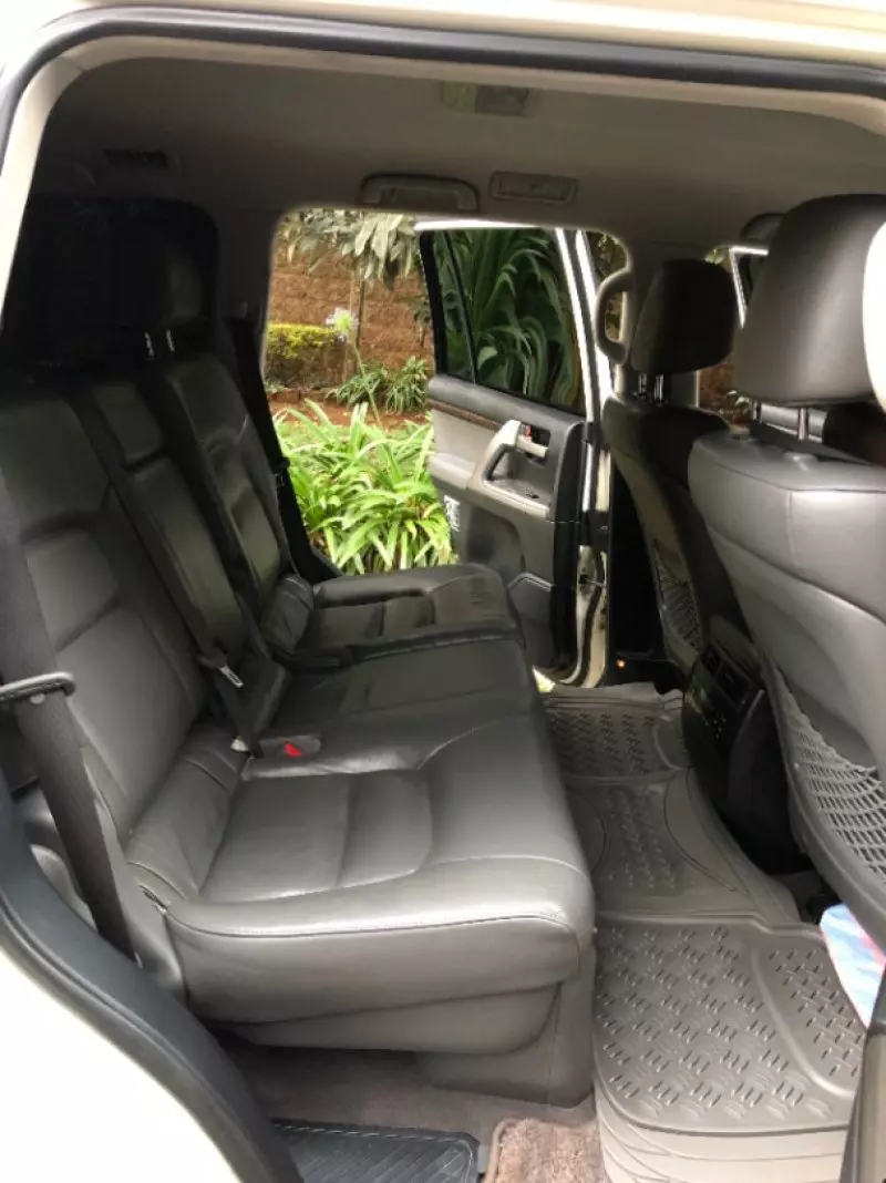 Toyota Land Cruiser   - 2009