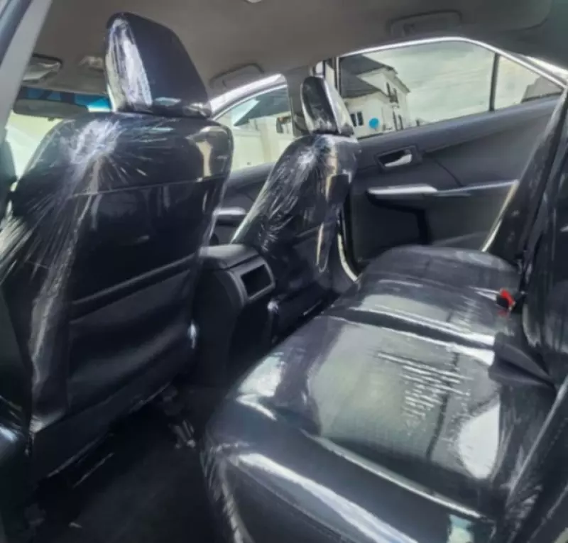 Toyota Camry   - 2013