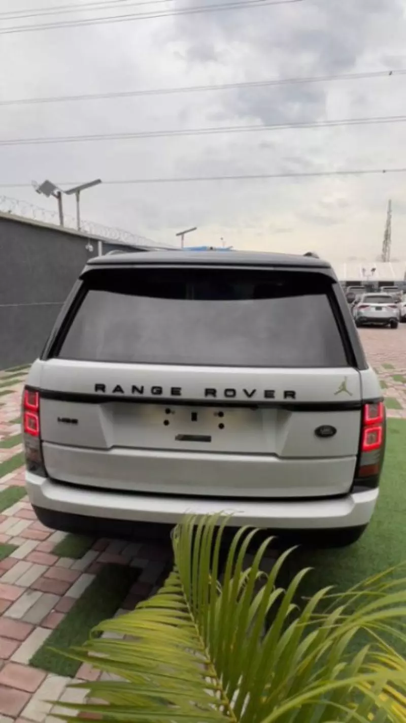 RANGE ROVER Vogue   - 2013