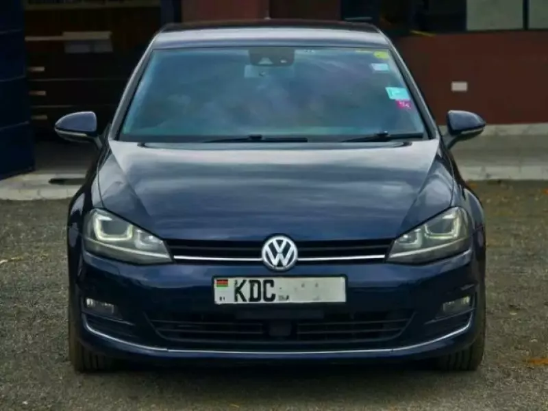 Volkswagen Golf - 2014