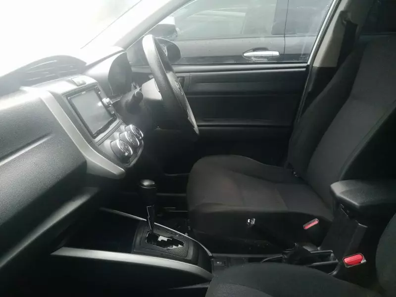 Toyota Fielder    - 2013
