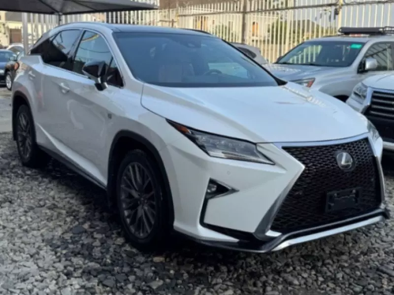 Lexus RX   - 2019