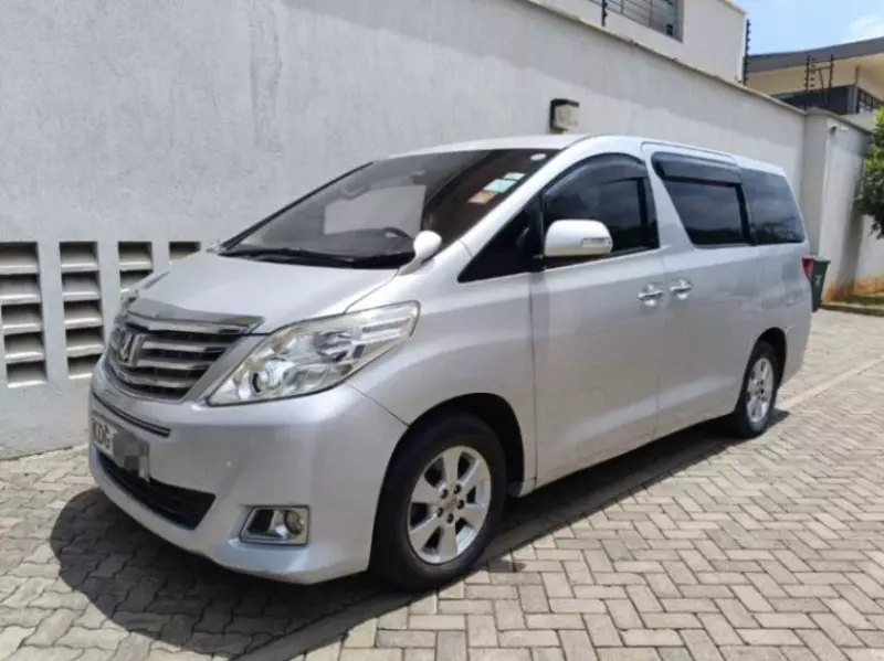 Toyota Alphard   -