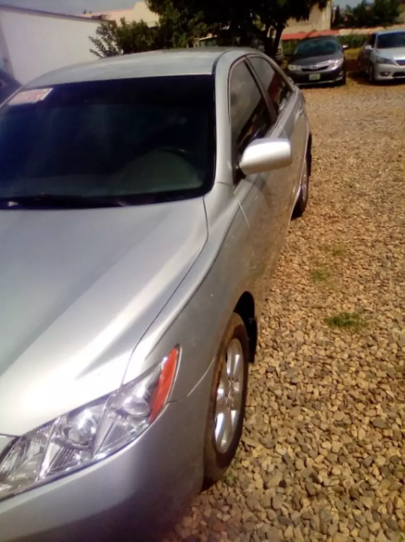Toyota Camry   - 2007