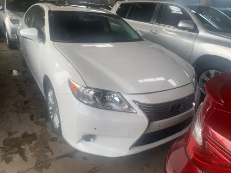 Lexus ES 350   - 2014