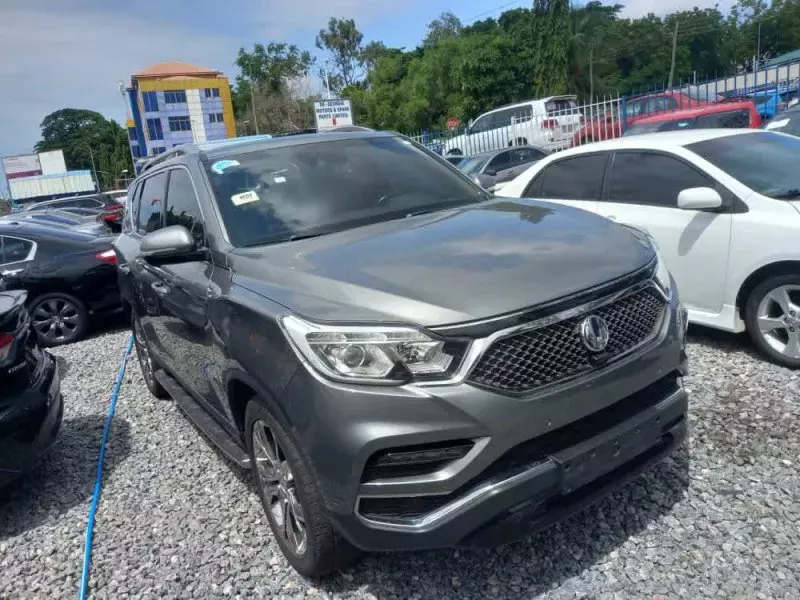 Ssangyong REXTON   - 2020
