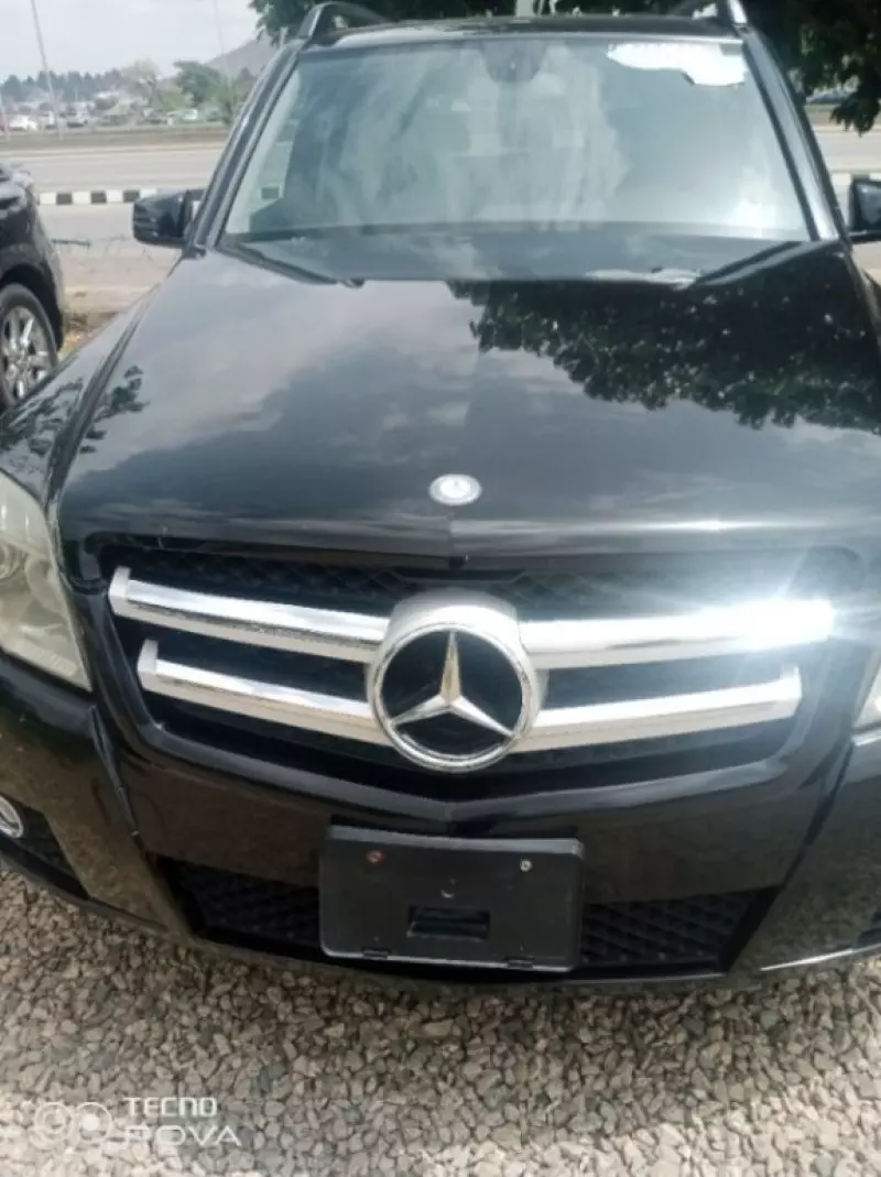 Mercedes-Benz GLK 350   - 2012