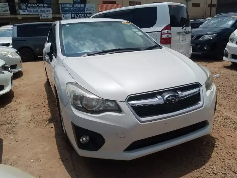 Subaru Impreza   - 2014