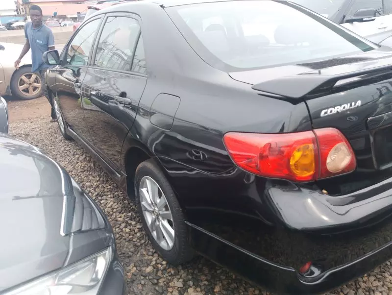 Toyota Corolla Sport   - 2009