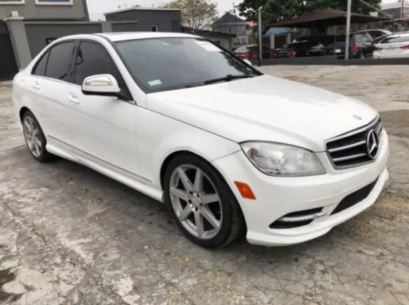 Mercedes-Benz C 350