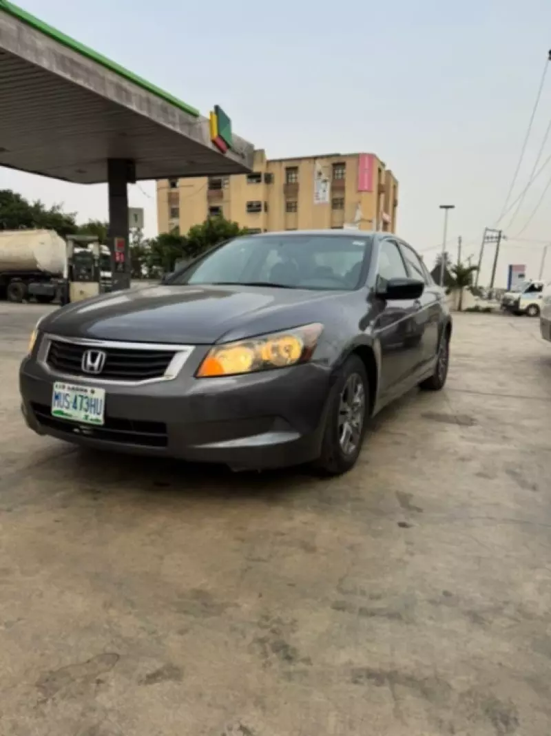 Honda Accord   - 2008
