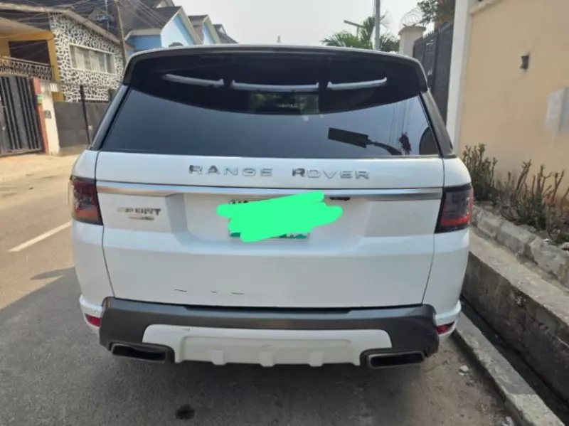 Land Rover Range Rover Sport   - 2018