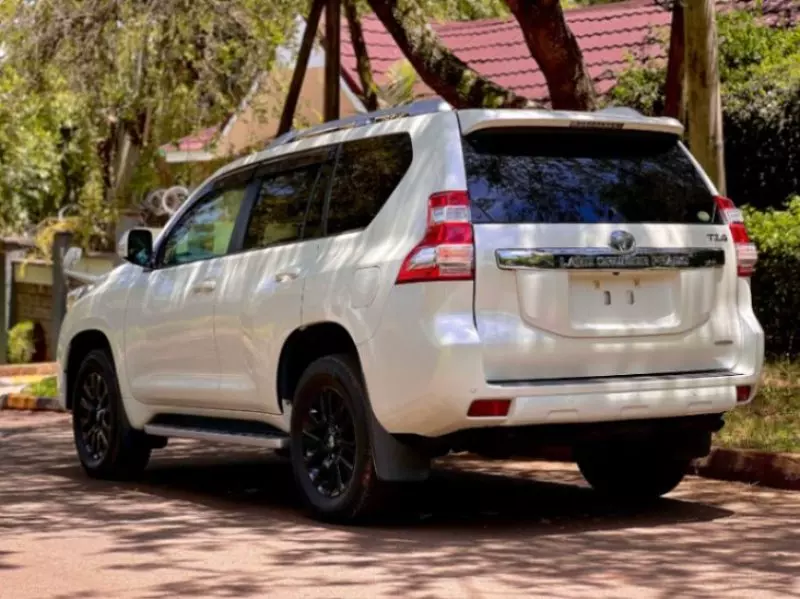 Toyota Landcruiser prado TZ   - 2017