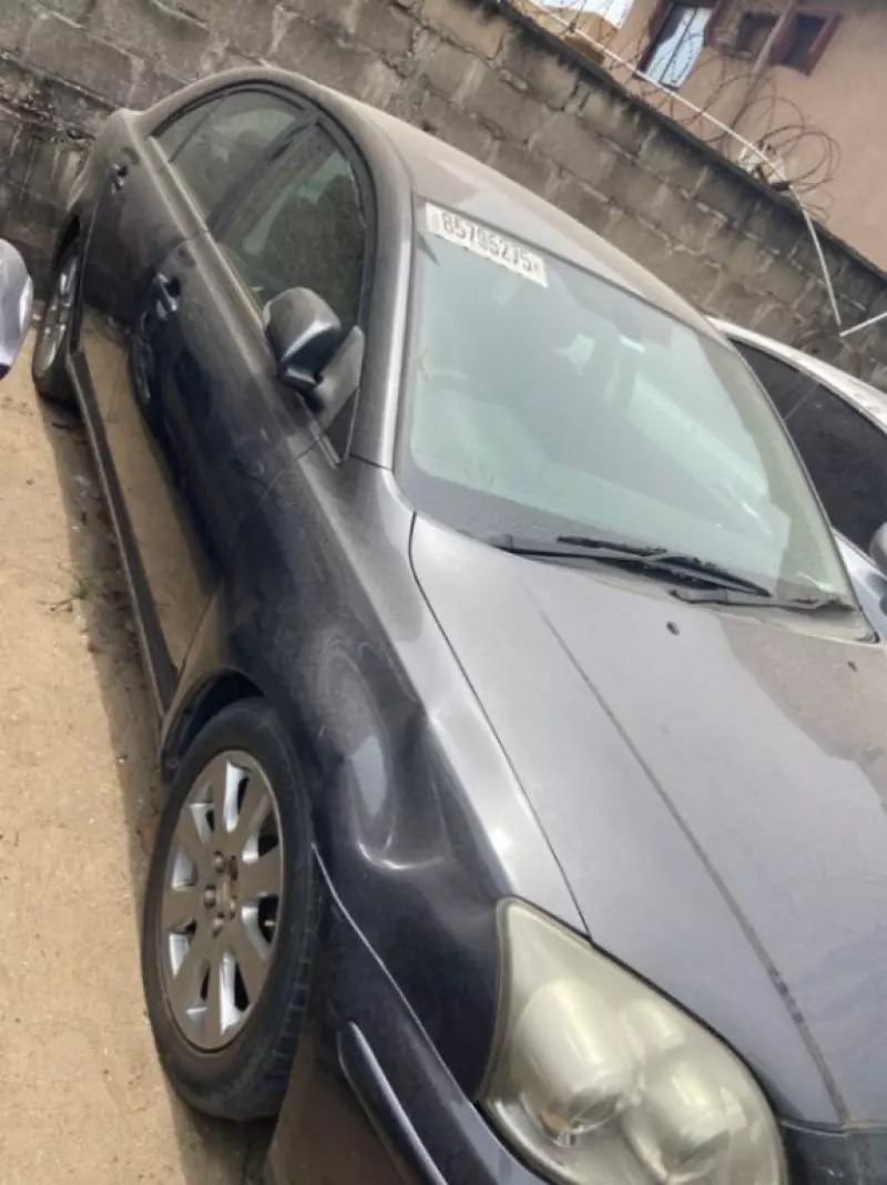 Toyota Avensis - 2008