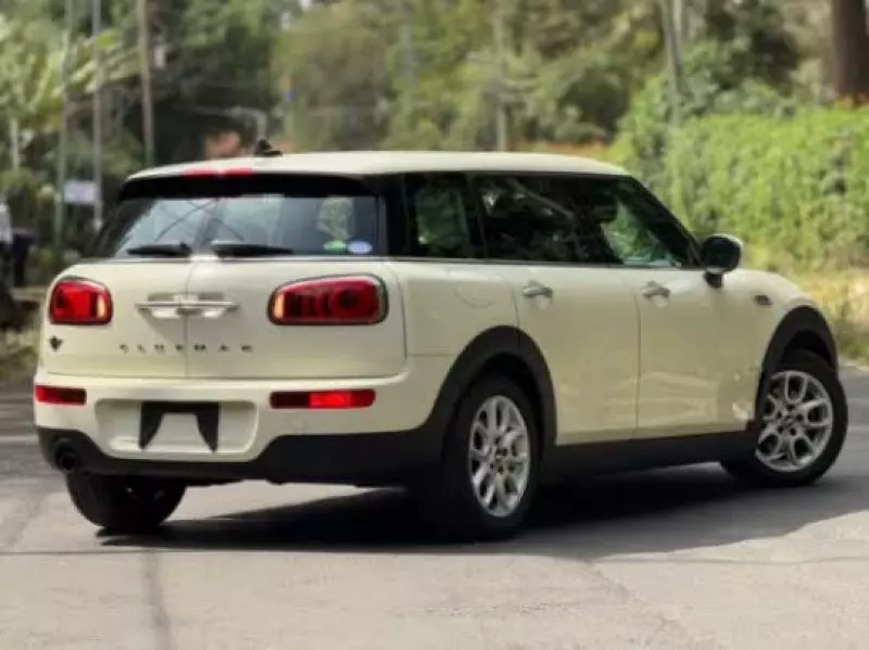 MINI Cooper Clubman