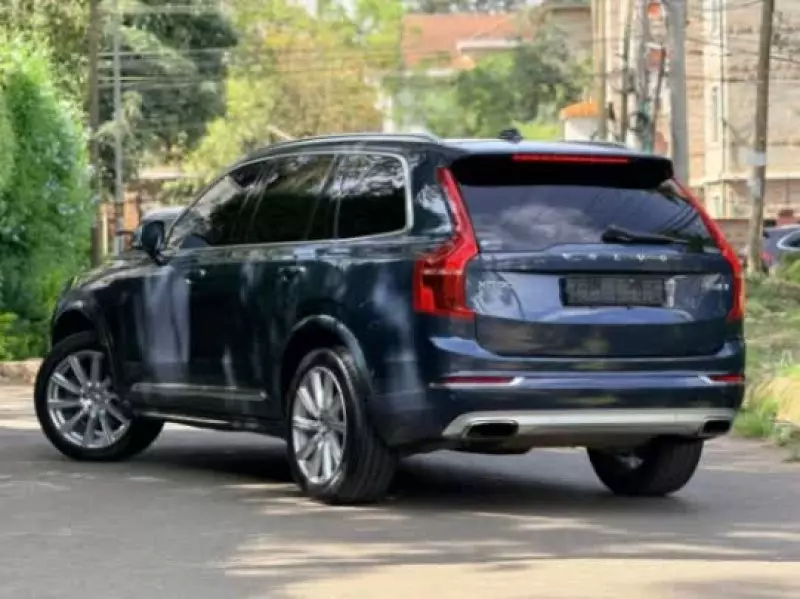 Volvo XC90   - 2019