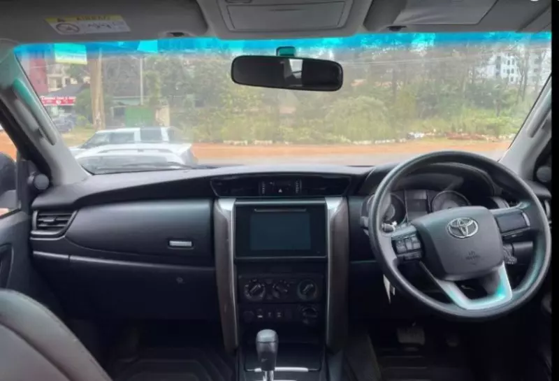 Toyota Fortuner   - 2016