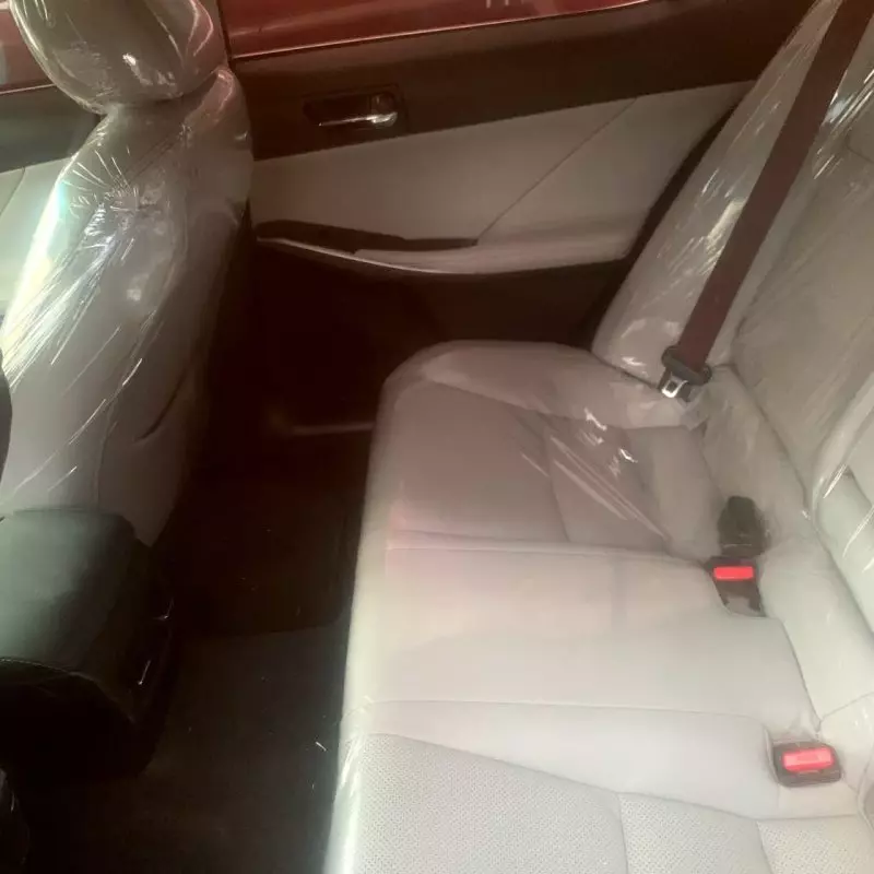 Lexus IS 300   - 2016